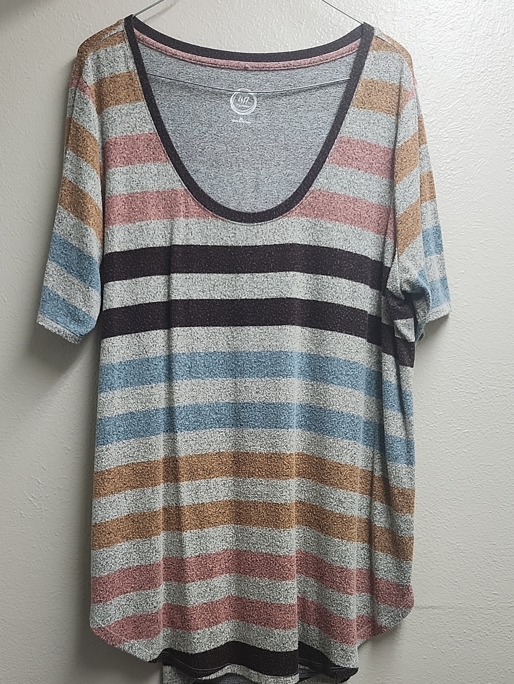 Casual Striped Scoop Neck Women’s Top - Multi